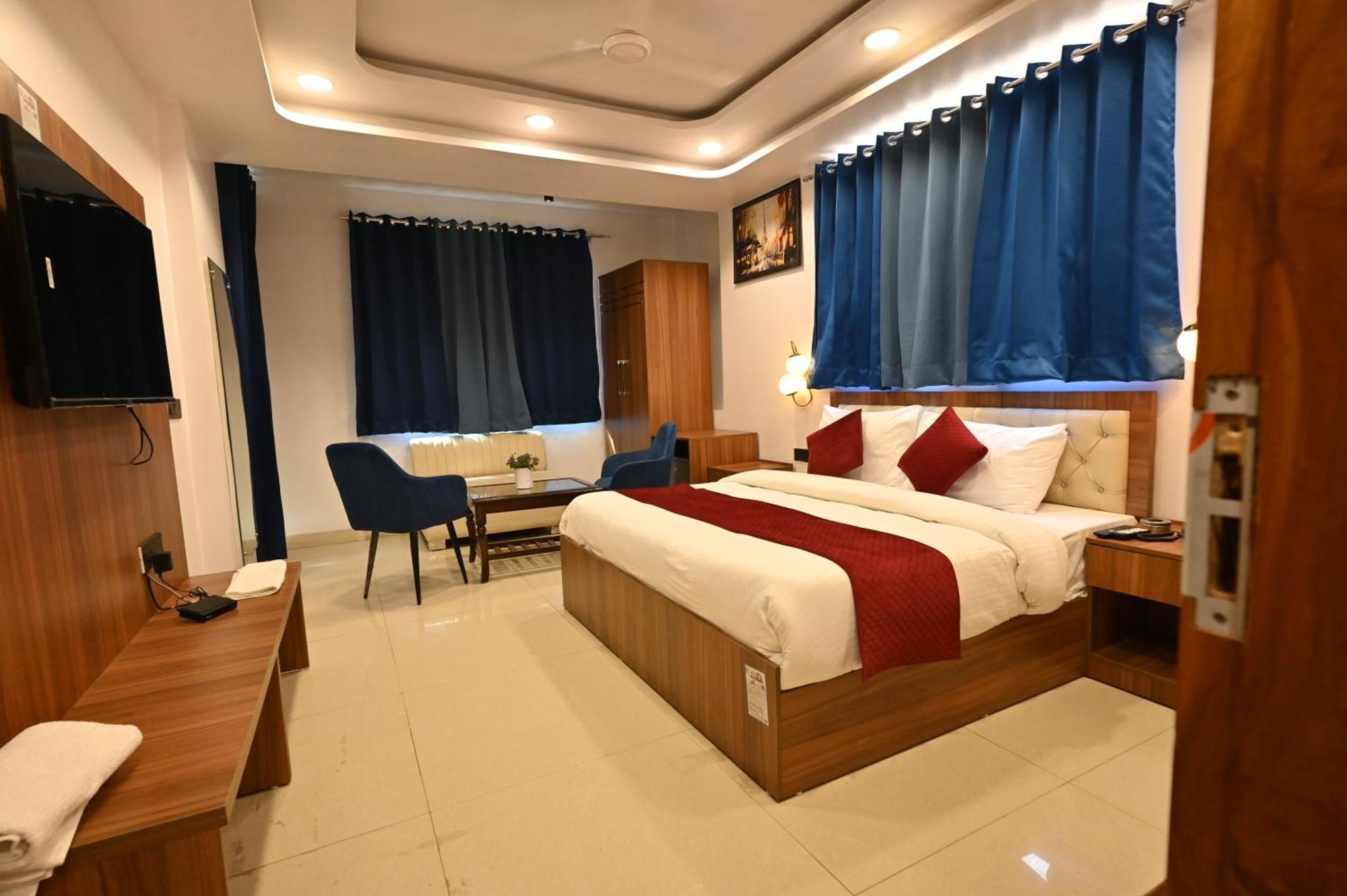 Hotel Down Town Paschim Vihar Delhi  Exterior foto