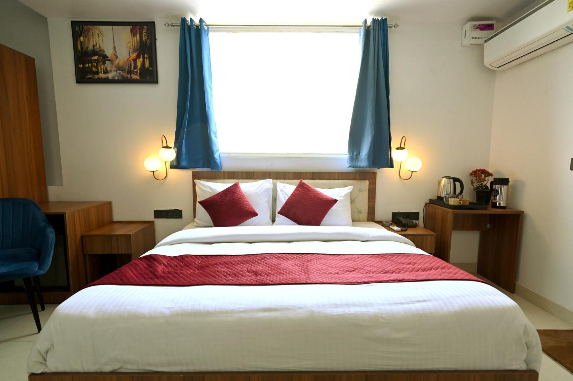 Hotel Down Town Paschim Vihar Delhi  Exterior foto